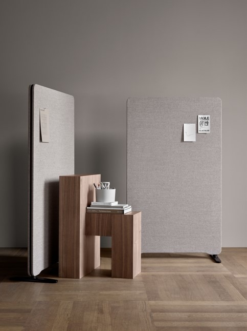 Køb Edge Floor gulvskærm hos JustMore her